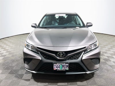 2020 Toyota Camry SE