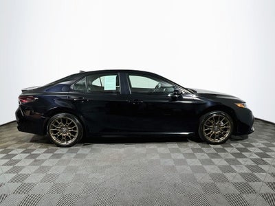 2023 Toyota Camry Hybrid SE NIGHTSHADE