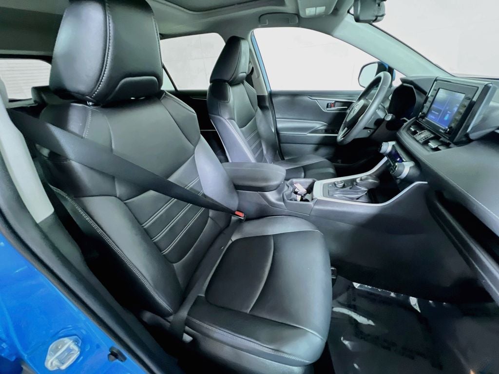 2021 Toyota RAV4 Hybrid XLE Premium