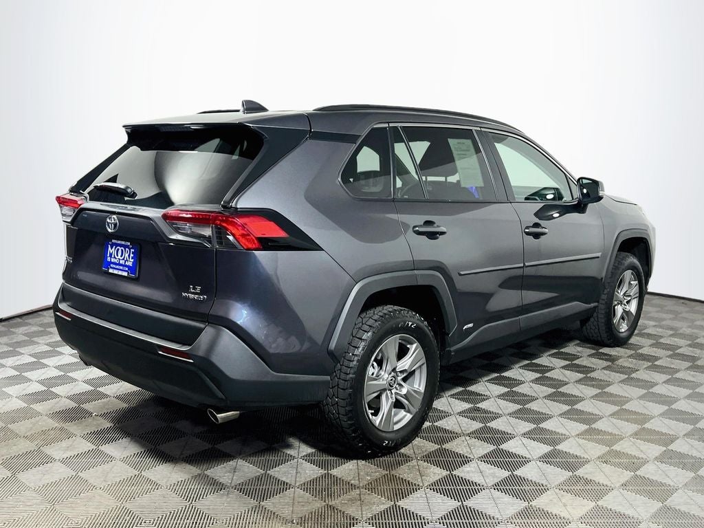 2024 Toyota RAV4 Hybrid LE