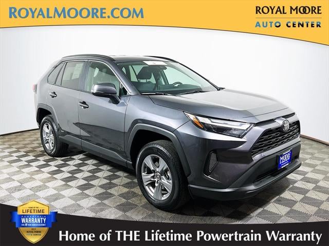 2025 Toyota RAV4 Hybrid XLE