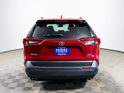 2025 Toyota RAV4 Hybrid XLE