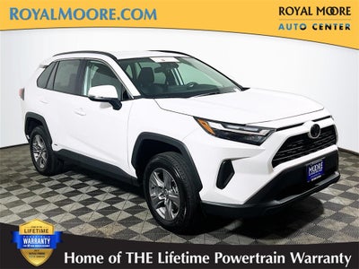 2025 Toyota RAV4 Hybrid XLE