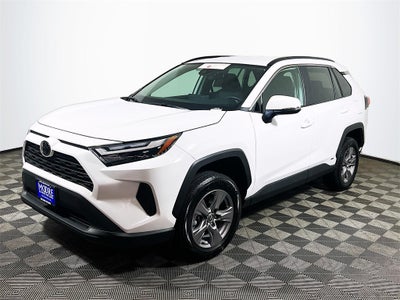 2025 Toyota RAV4 Hybrid XLE