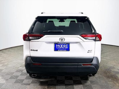 2025 Toyota RAV4 Hybrid XLE