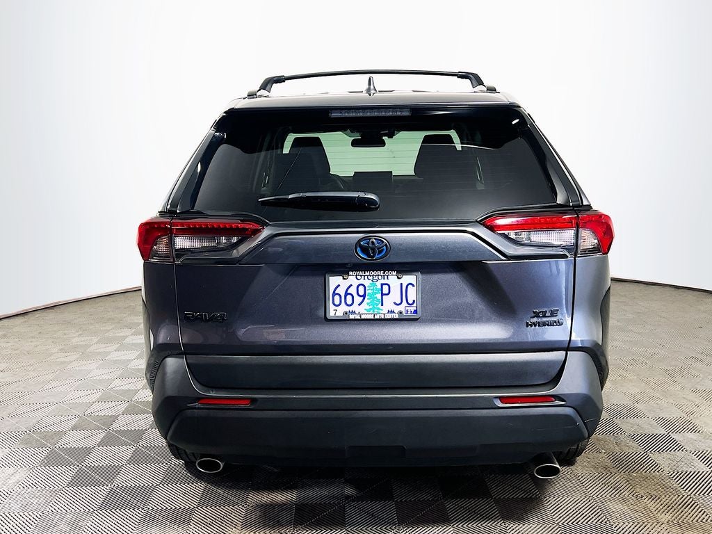 2023 Toyota RAV4 Hybrid XLE