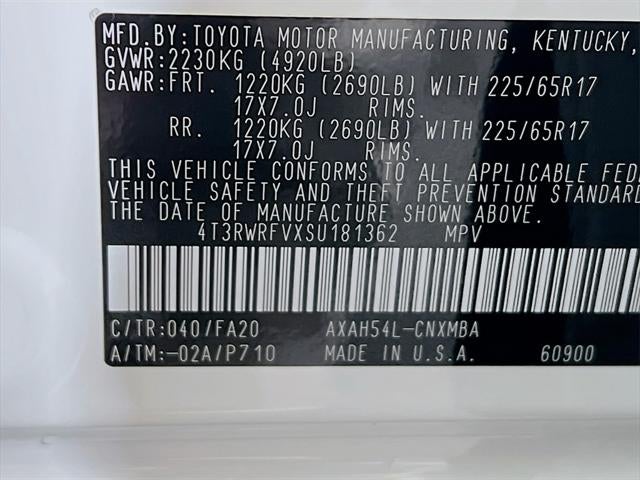 2025 Toyota RAV4 Hybrid XLE