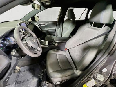 2024 Toyota RAV4 Hybrid SE