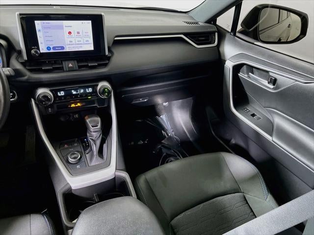 2024 Toyota RAV4 Hybrid SE