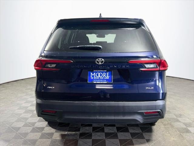 2025 Toyota Grand Highlander XLE