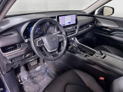 2025 Toyota Grand Highlander XLE