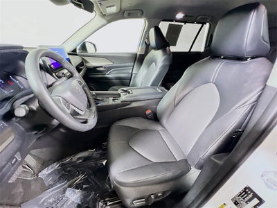 2025 Toyota Grand Highlander XLE