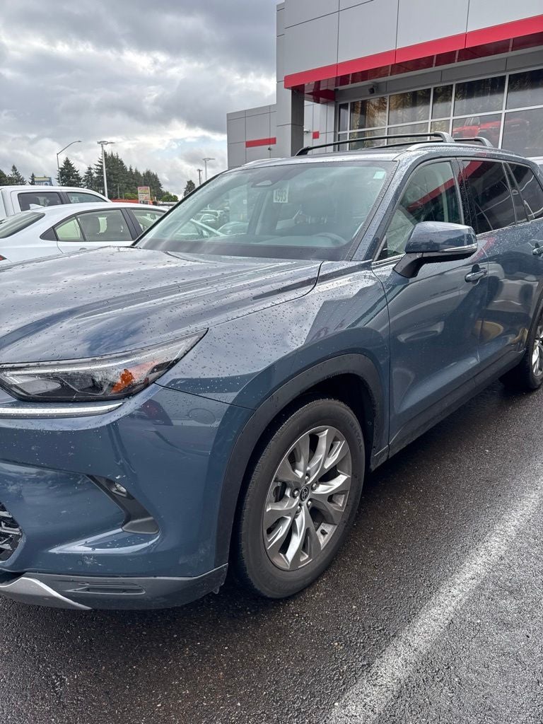 2024 Toyota Grand Highlander XLE