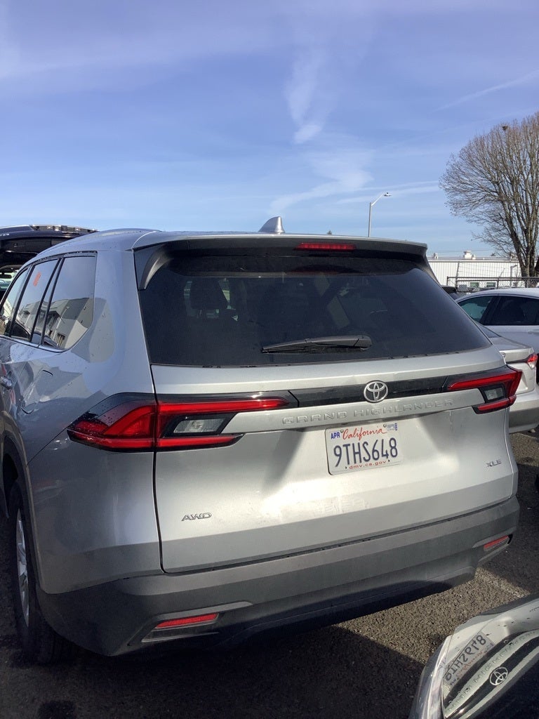2025 Toyota Grand Highlander XLE