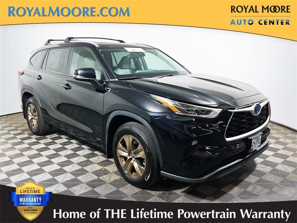 2023 Toyota Highlander Hybrid Bronze Edition