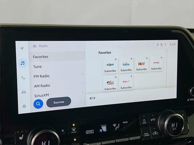 2023 Toyota Highlander Hybrid Bronze Edition