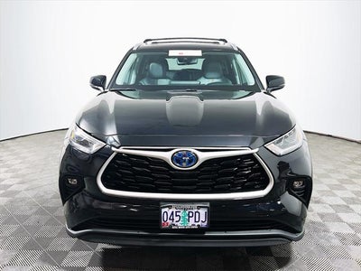 2023 Toyota Highlander Hybrid Bronze Edition