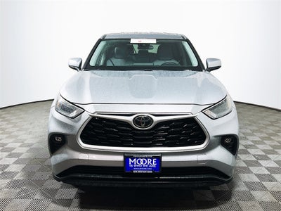 2022 Toyota Highlander LE