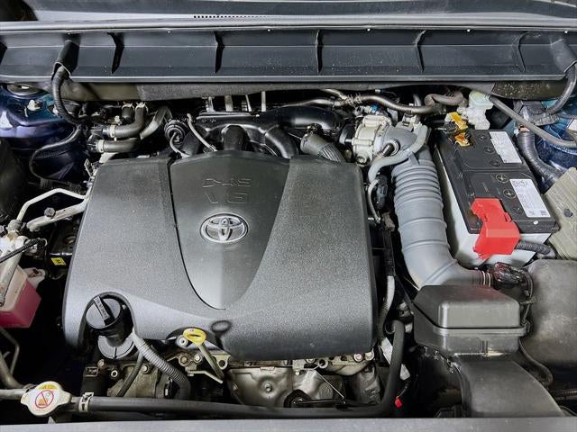 2020 Toyota Highlander LE