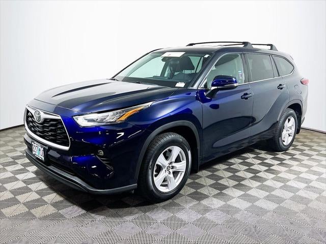 2020 Toyota Highlander LE
