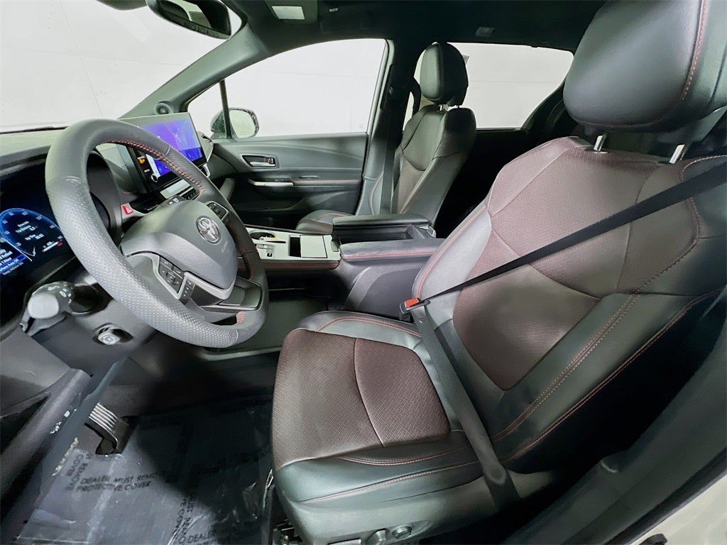2025 Toyota Sienna XSE 7 Passenger
