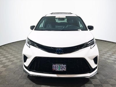 2025 Toyota Sienna XSE 7 Passenger