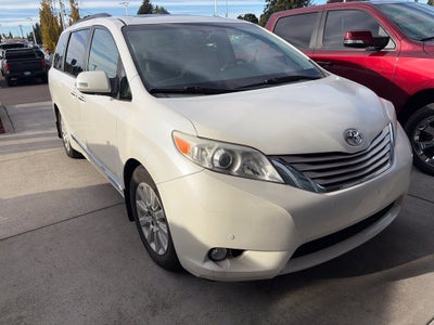 2014 Toyota Sienna Limited 7 Passenger
