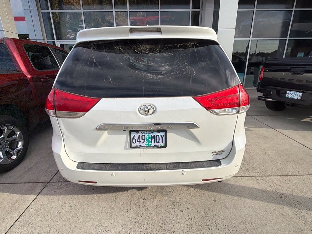 2014 Toyota Sienna Limited 7 Passenger