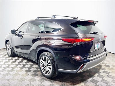 2020 Toyota Highlander Hybrid Platinum