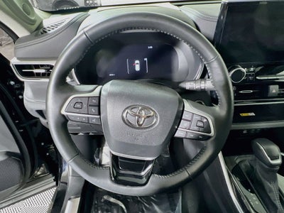 2024 Toyota Highlander Hybrid Platinum