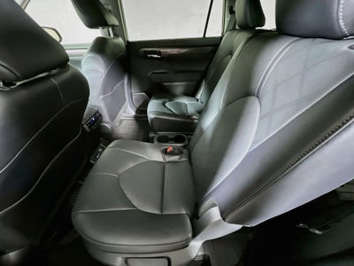 2024 Toyota Highlander Hybrid Platinum