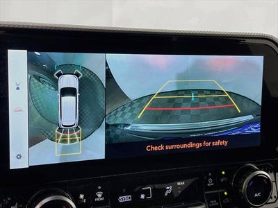 2024 Toyota Highlander Hybrid Platinum