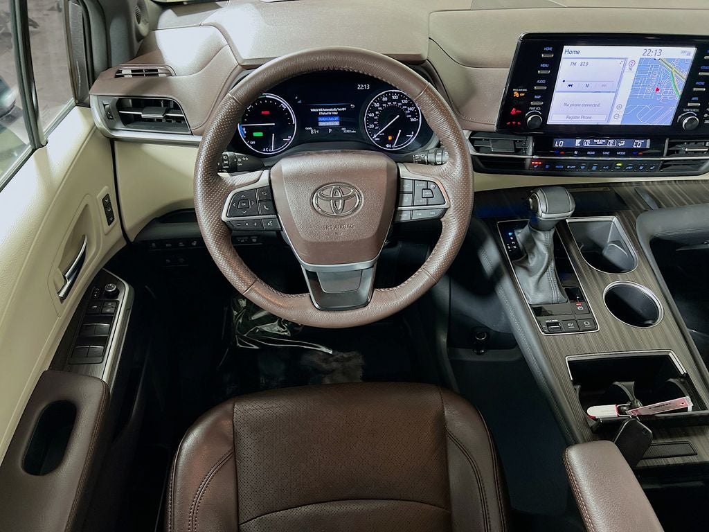 2024 Toyota Sienna Platinum 7 Passenger