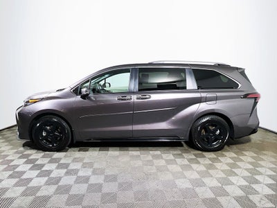 2024 Toyota Sienna Platinum 7 Passenger