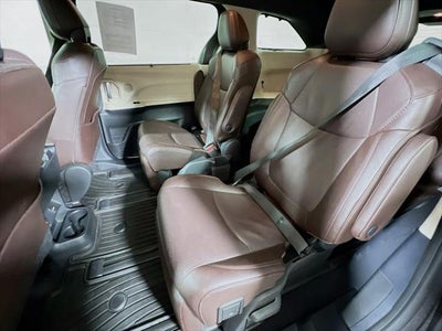 2024 Toyota Sienna Platinum 7 Passenger