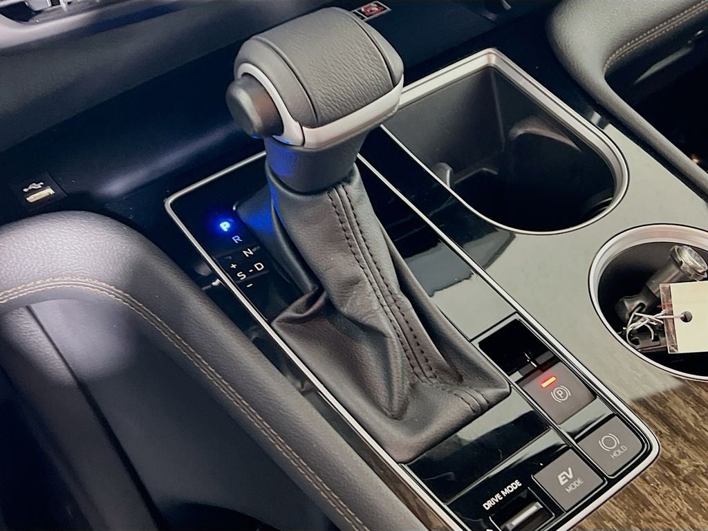 2025 Toyota Sienna Platinum 7 Passenger