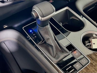 2025 Toyota Sienna Platinum 7 Passenger