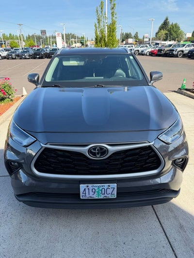 2022 Toyota Highlander XLE