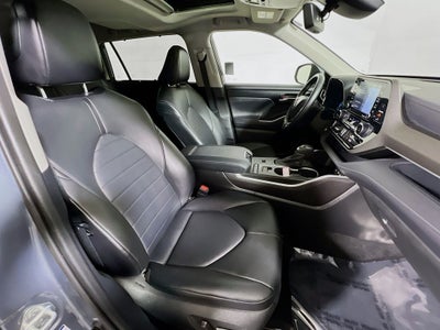 2021 Toyota Highlander Hybrid XLE