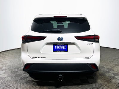 2021 Toyota Highlander Hybrid XLE