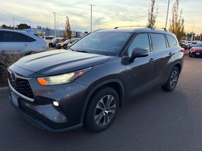 2020 Toyota Highlander XLE