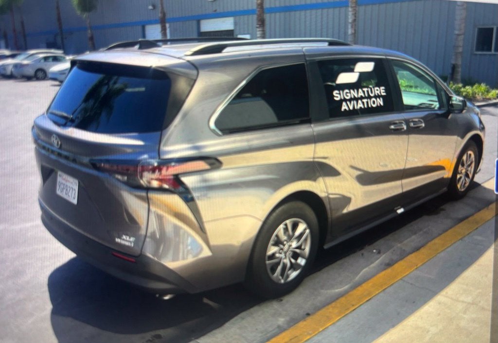 2023 Toyota Sienna XLE 7 Passenger