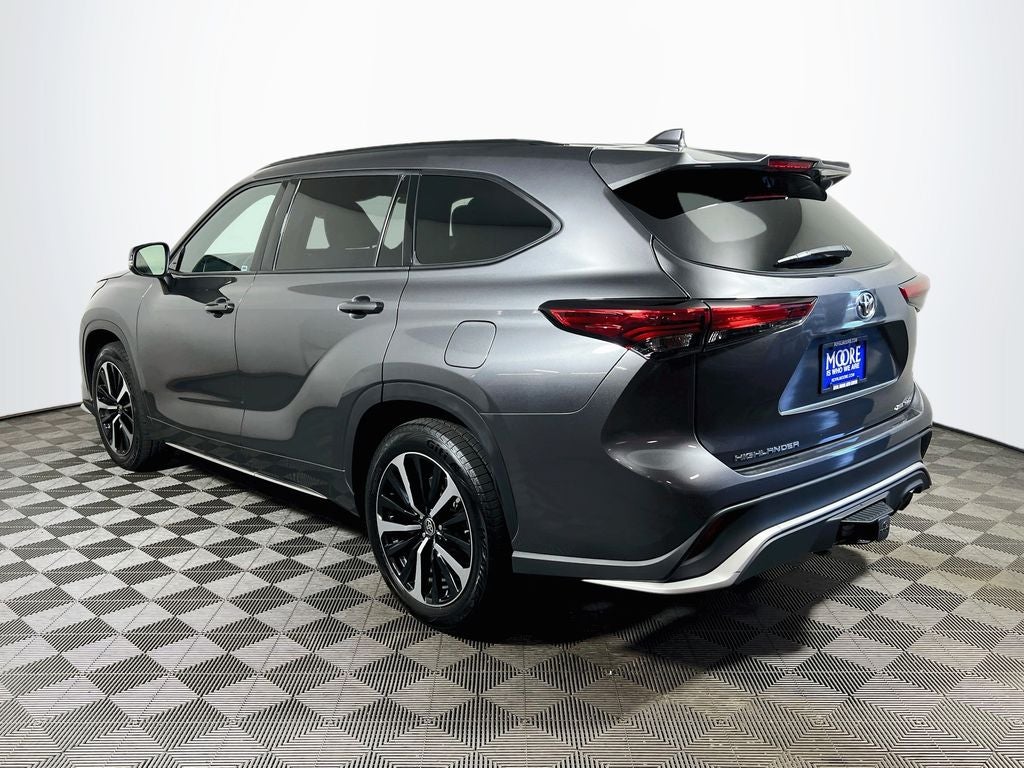 2021 Toyota Highlander XSE