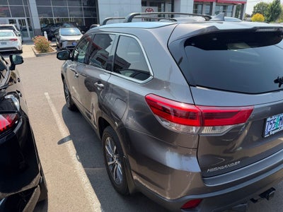 2017 Toyota Highlander XLE