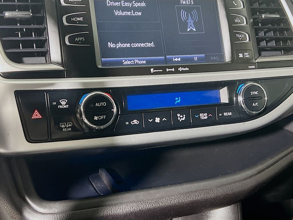 2019 Toyota Highlander SE