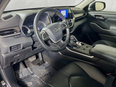 2023 Toyota Highlander Hybrid XLE