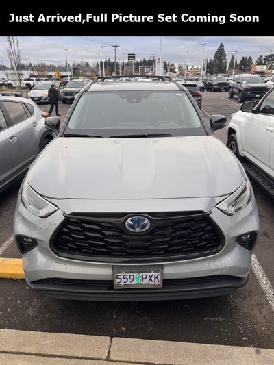 2024 Toyota Highlander Hybrid XLE