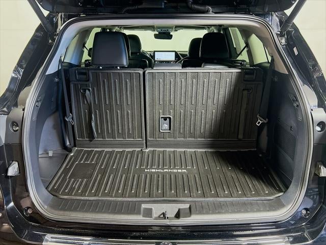 2024 Toyota Highlander Hybrid XLE