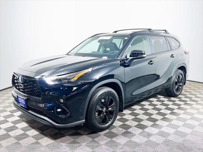 2024 Toyota Highlander Hybrid XLE