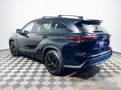 2024 Toyota Highlander Hybrid XLE